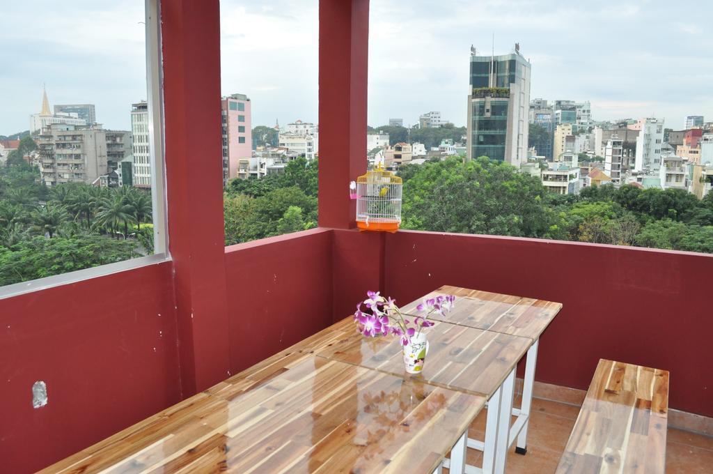 Reddoorz @ Pham Ngu Lao Street 4 Hotel Ho Chi Minh City Bagian luar foto