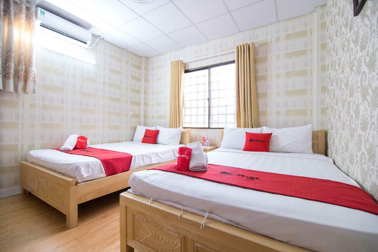 Reddoorz @ Pham Ngu Lao Street 4 Hotel Ho Chi Minh City Bagian luar foto