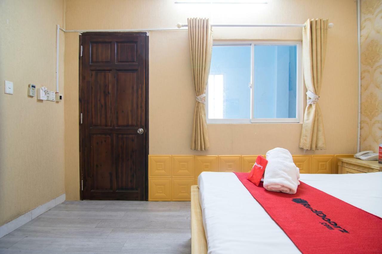 Reddoorz @ Pham Ngu Lao Street 4 Hotel Ho Chi Minh City Bagian luar foto