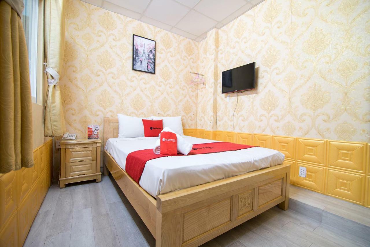 Reddoorz @ Pham Ngu Lao Street 4 Hotel Ho Chi Minh City Bagian luar foto