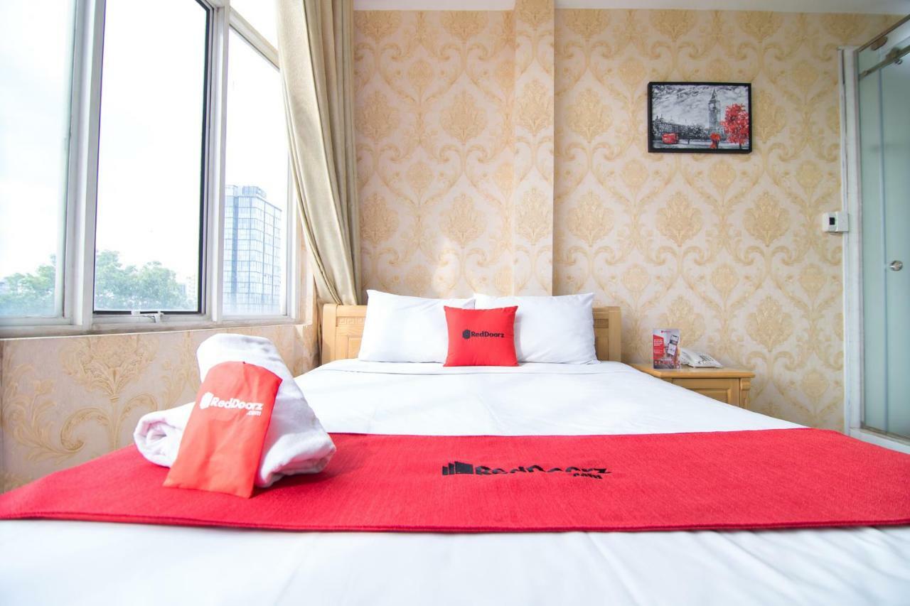 Reddoorz @ Pham Ngu Lao Street 4 Hotel Ho Chi Minh City Bagian luar foto
