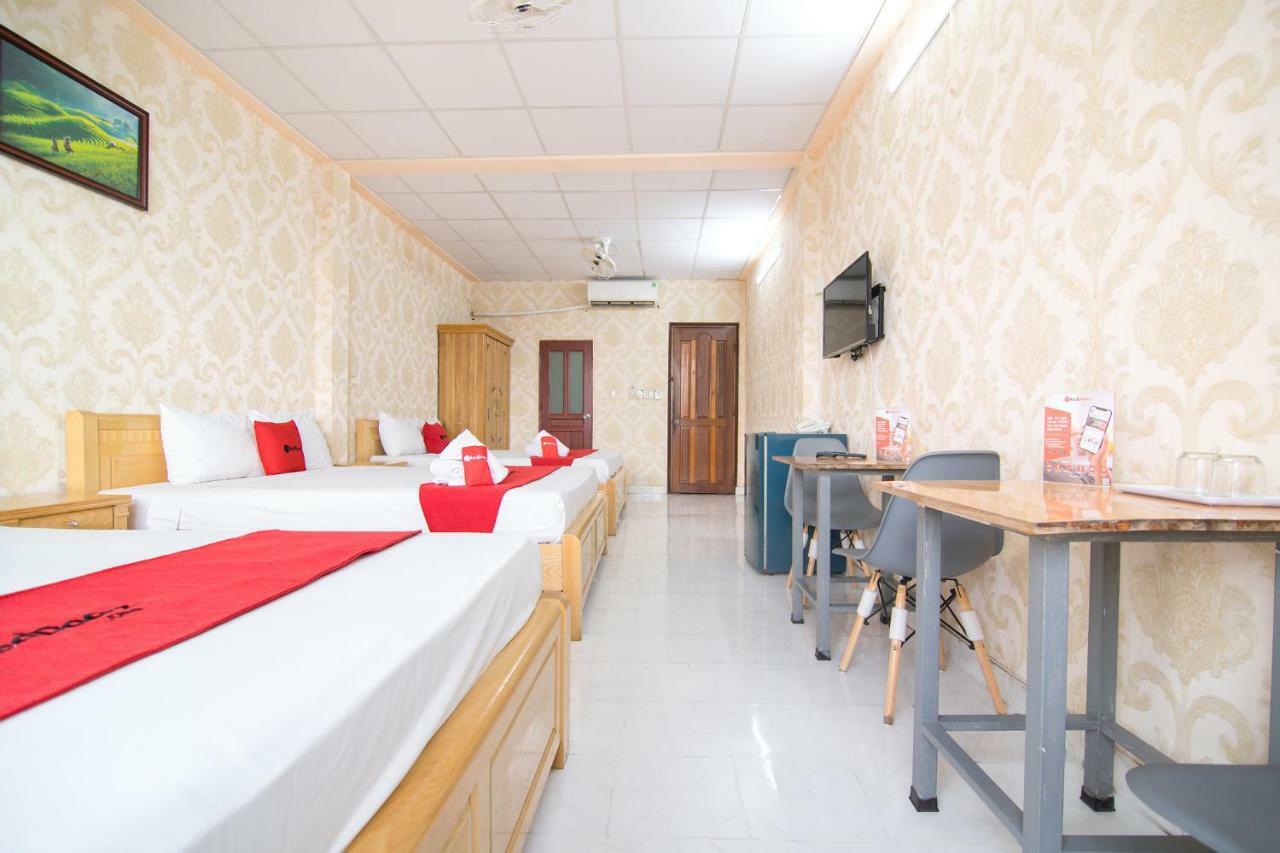 Reddoorz @ Pham Ngu Lao Street 4 Hotel Ho Chi Minh City Bagian luar foto