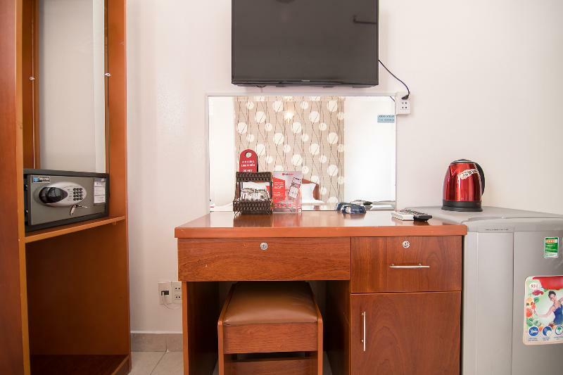 Reddoorz @ Pham Ngu Lao Street 4 Hotel Ho Chi Minh City Bagian luar foto