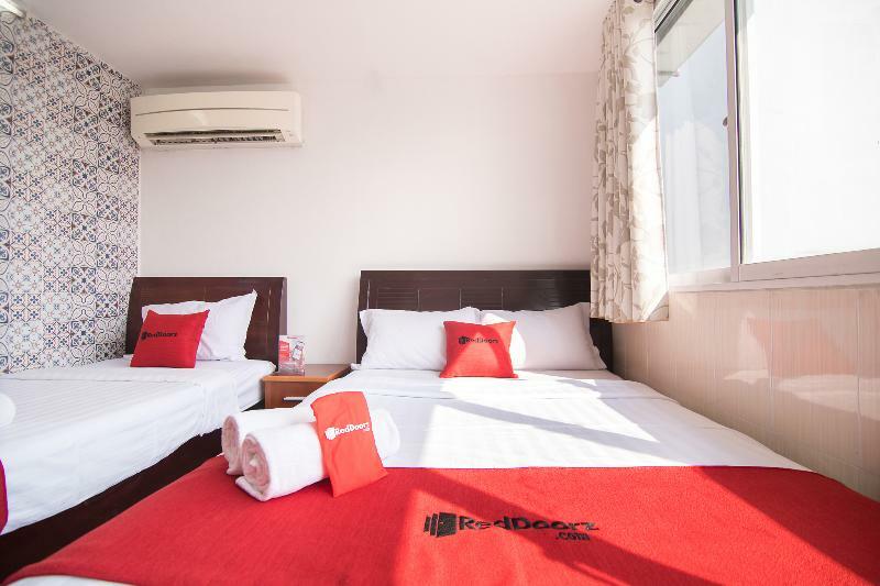 Reddoorz @ Pham Ngu Lao Street 4 Hotel Ho Chi Minh City Bagian luar foto